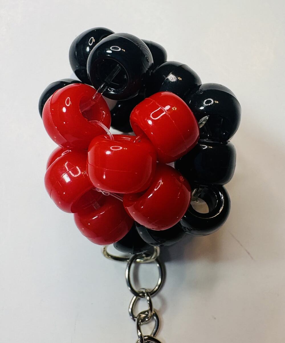 Handmade 3D Poké Ball Keychain Charm – Beaded Pokémon Accessory – Pony Bead Gift